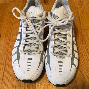 Women’s Nike Shox Size 8